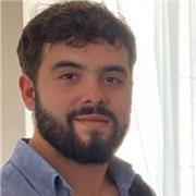 Profesor particular especializado en asignaturas de ciencias e inglés con intencion de impartir clases online